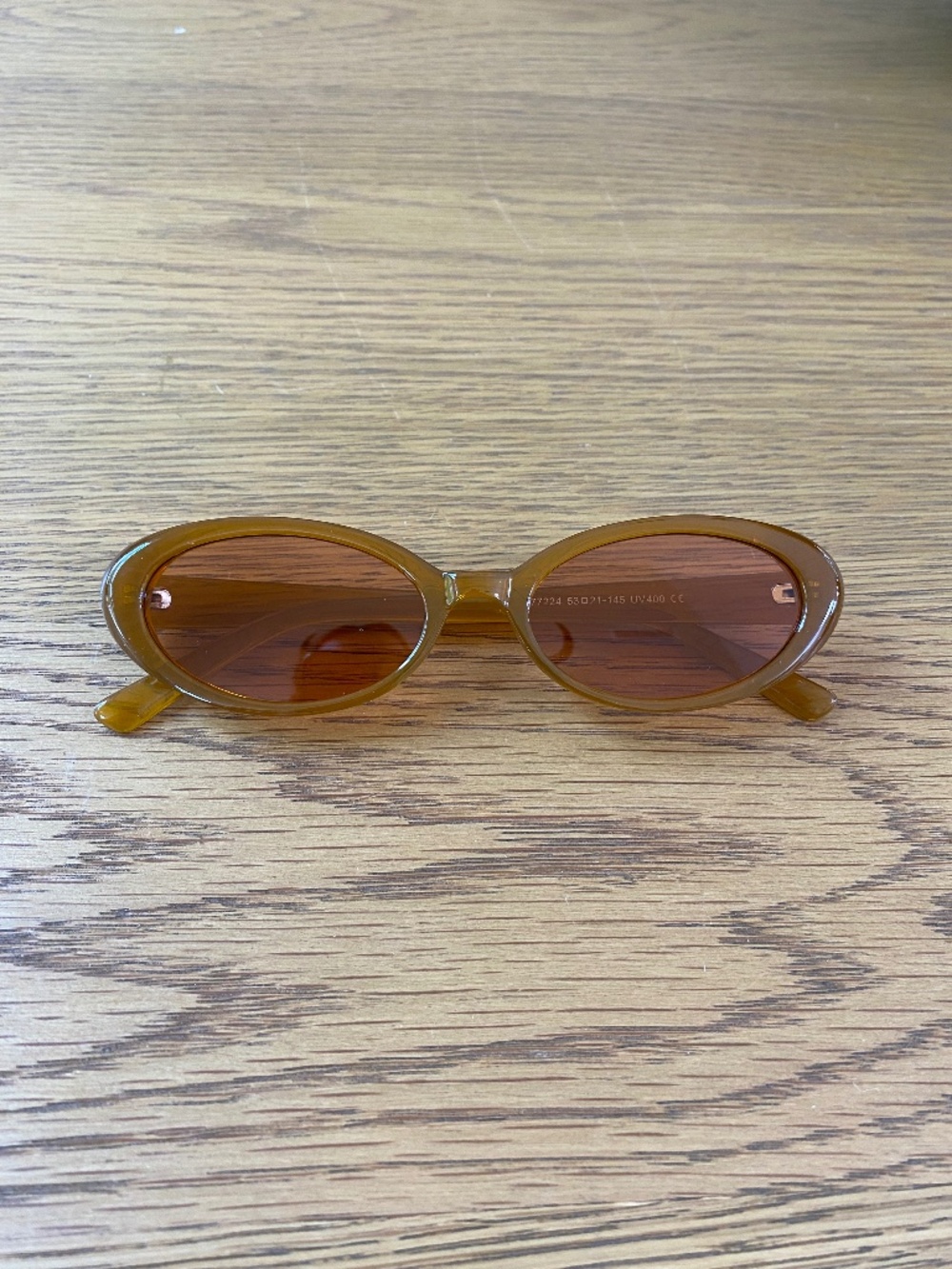 90s Oval Women's Sunglasses